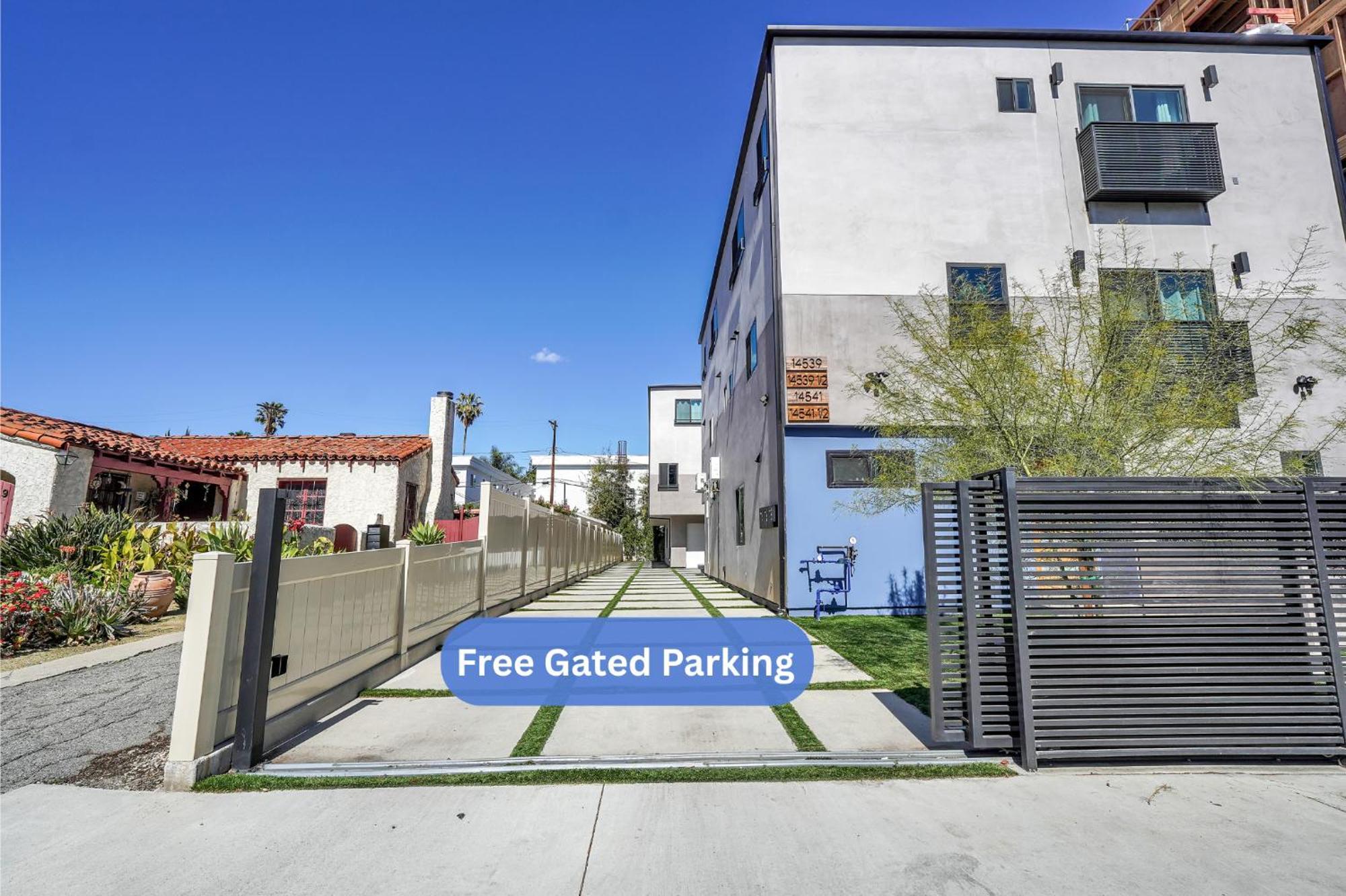 Luxurious Townhome W/3 Master Suites Gated Parking Los Angeles Kültér fotó